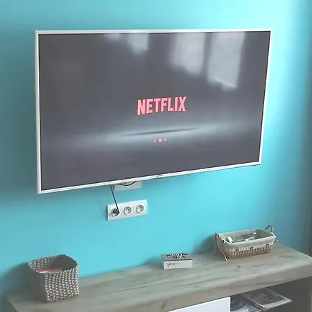 Rdc 42m2 400 M Centre 200 M Gare Tgv Parking Gratuit 250 Places Face Au شقة